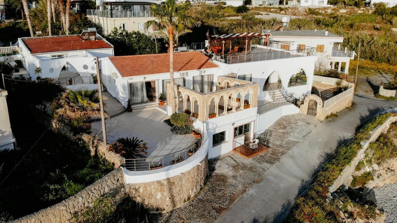 Luxuriant Houses Kyrenia Kyrenia  Exterior photo